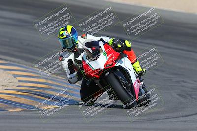 media/Nov-15-2024-CVMA Friday Practice (Fri) [[b142d29251]]/4-Group 4 and Trackday/Session 2 (Turn 10)/